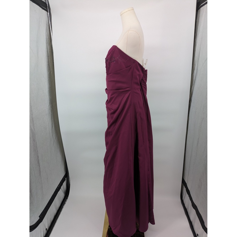 Davids Bridal Strapless Gown Women 18 Plum Purple Beaded Ruched Slit F12385 Flaw - Picture 10 of 15